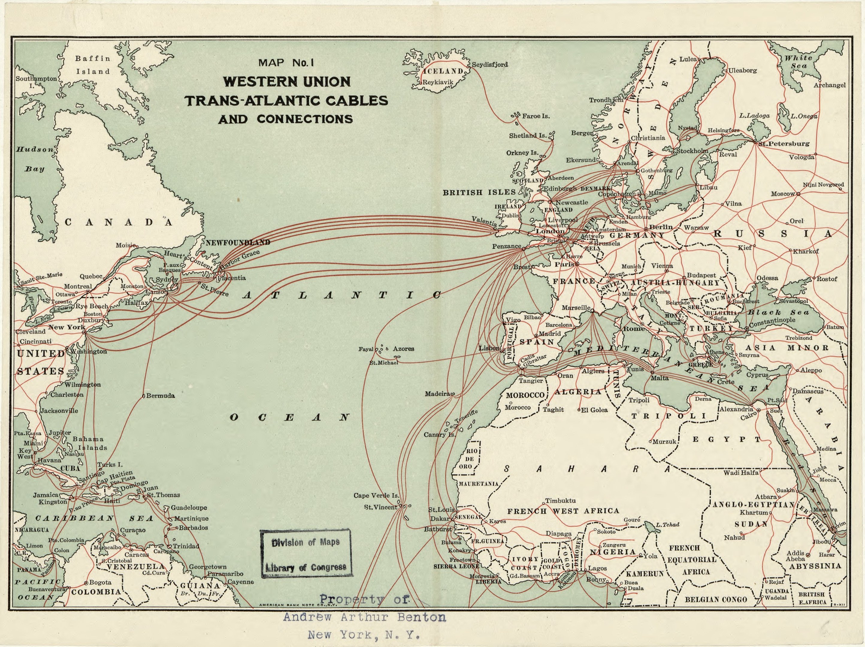 Eine detaillierte Karte der Western-Union-Transatlantik-Kabelverbindungen zwischen Ländern, die komplexe Linien und beschriftete Punkte zeigt und wichtige Verbindungen durch fetten Text hervorhebt.