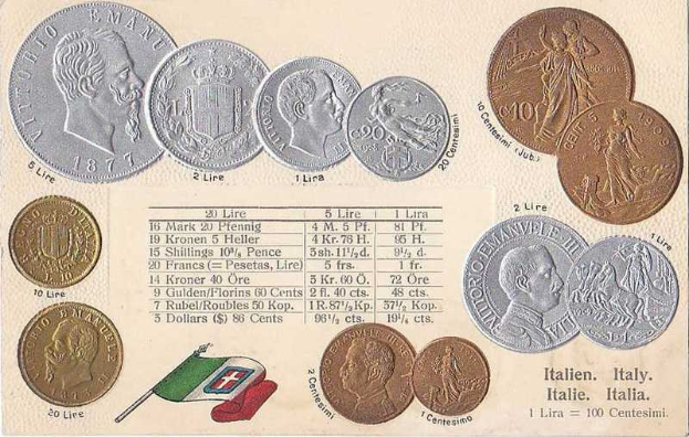 Eine Sammlung italienischer Münzen von 1877-1910, darunter mehrere 20-Lire-Münzen, die in einer Reihe mit Text und Porträts auf einem Papier mit zwei Flaggen am unteren Rand angeordnet sind.