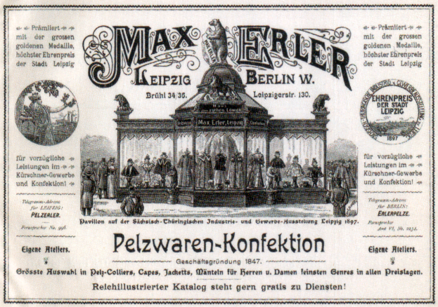 Eine Vintage-Reklame für Max Erler Leipzig in Berlin, Deutschland, die eine Gruppe von Menschen vor einem Gebäude zeigt.