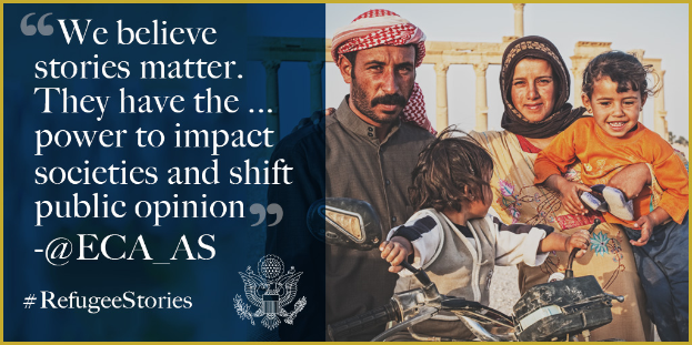 Ein Plakat mit einem Mann, einer Frau und zwei Kindern, die rechts lächeln, und links Text und ein Logo mit der Aufschrift "Wir glauben, dass Geschichten wichtig sind, sie haben die Kraft, Gesellschaften zu beeinflussen und öffentliche Meinungen zu verändern @ECA AS".