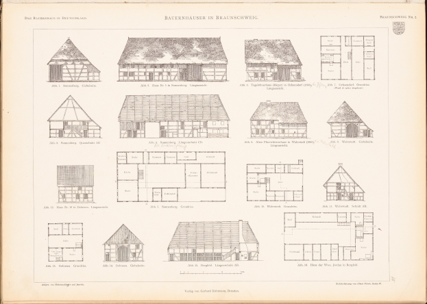 Ein offenes altes Buch zeigt Architekturhauspläne und Zeichnungen.